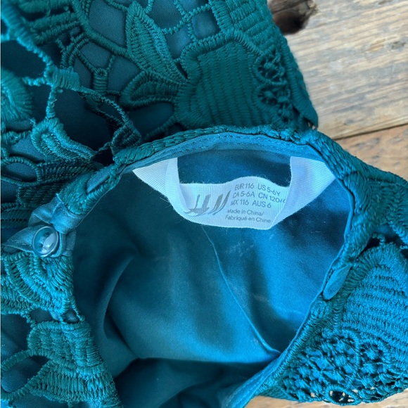 Girls Holiday Dress Size 5-6 - Picture 3 of 3